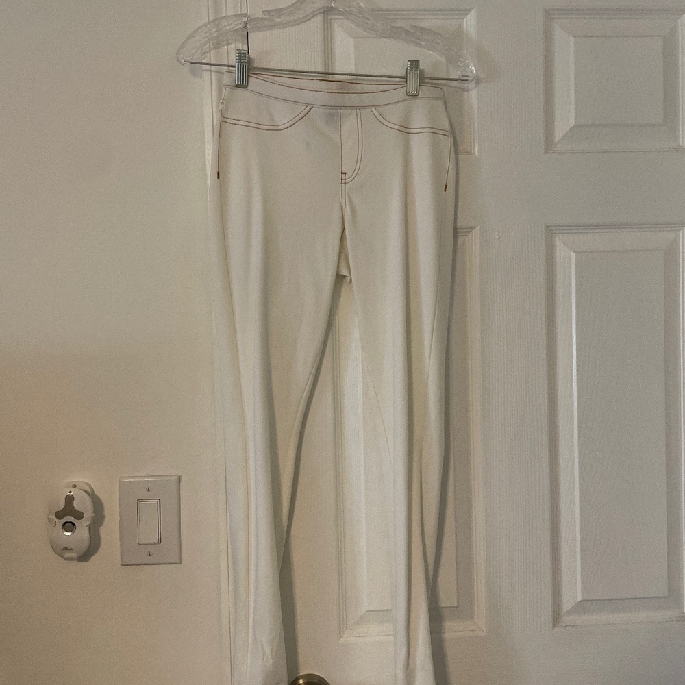HUE white jeggings